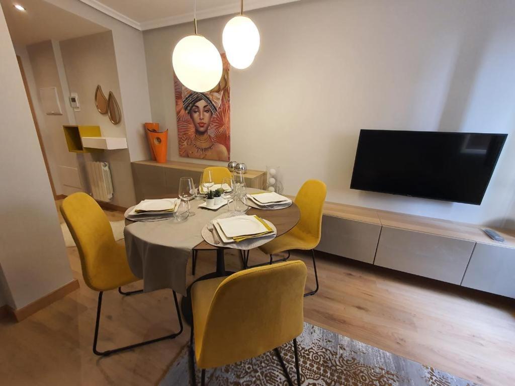 Apartamento Piso en el Burgos Histórico Exterior foto