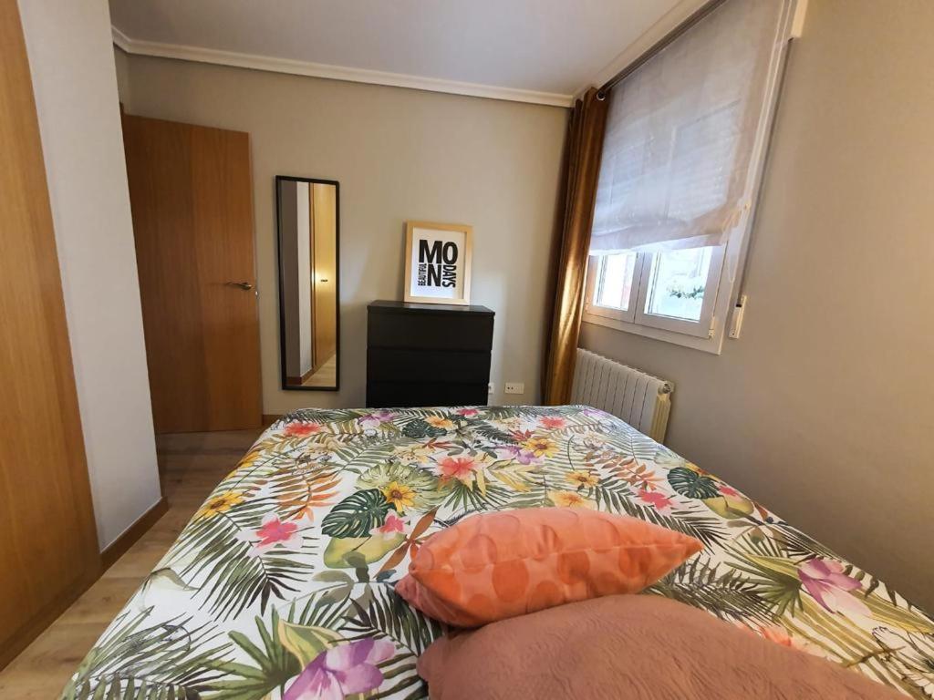 Apartamento Piso en el Burgos Histórico Exterior foto